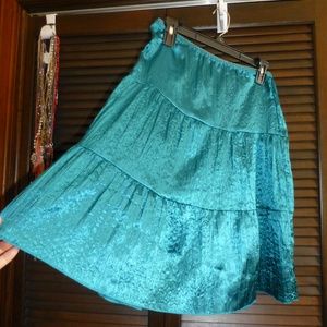 Von Mozart Shiny Satin Teal Green, Short Gypsy Skirt, Crinkled, Elastic Waist M